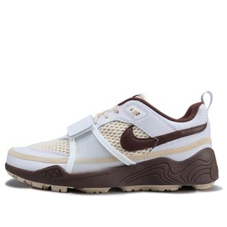 Nike x Travis Scott Zoom Field Jaxx Light Chocolate HQ3073-100