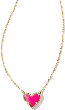 Kendra Scott Ari Heart Short Pendant Necklace Gold Neon Pink Magnesite