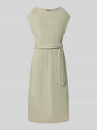 s.Oliver Black Label Relaxed Fit Freizeitkleid aus Viskose-Mix in Lind, Gr&ouml;&szlig;e 38
