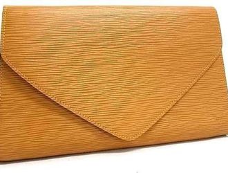 Louis Vuitton Beige Winnipeg Beige Epi Leather Clutch Bag (Pre-Owned)