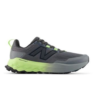New Balance Uomo Fresh Foam X Garo&eacute; V2 in Grigio/Verde, Tessile, Taglia 40.5