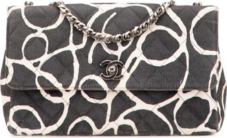 Chanel Pre-owned Womens Classic Flap Shoulder Bag - Black Textile - One Size