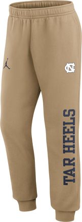 Nike Jordan Mens North Carolina Primetime Club Jordan Brand College Jogger Pants in Brown | 0JSU2FENCN-YUW