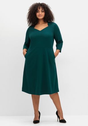 Sheego A-Linien-Kleid SHEEGO Kleid, Damen, Gr. 44, Normalgr&ouml;ssen, blau (petrol), 70% Viskose, 26% Polyamid, 4% Elasthan, unifarben, knielang, herzf&ouml;rmiger Au