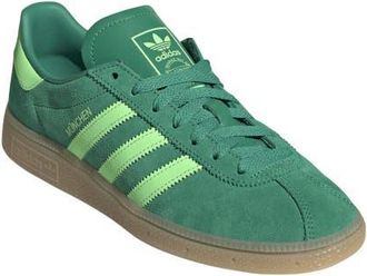 adidas München Sneaker in Court Green/Lime Burst/Gum at Nordstrom, Size 10.5