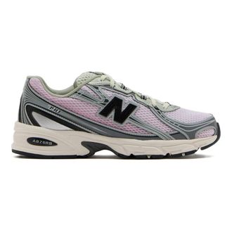 New Balance Mesh ankle Trainers with padded profile