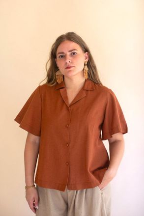 Kalalou Short-Sleeve Buttondown Blouse With Collar - Cinnamon