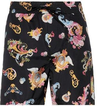 Versace BOTTOMWEAR - Shorts & Bermuda Shorts sur YOOX.COM