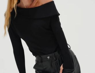 LnA Ribbed Top In Black