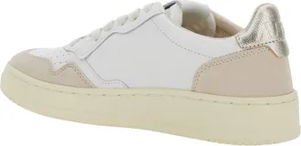 Autry Womens Low Top Sneakers Medalist White Leather Cow Trainers