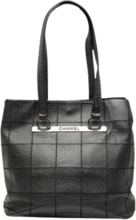 Chanel Pre-owned Tote Bags, female, Black, Size: ONE SIZE Pre-owned Quilted Caviar Leather Tote