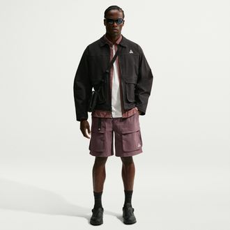 Nike Mens Nike ACG Smith Summit Cargo Shorts in Purple | HV0593-502