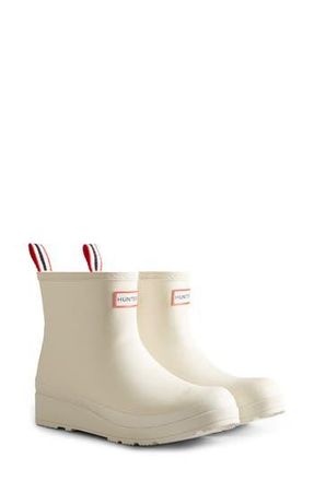 Hunter Play Short Faux Shearling Lined Waterproof Rain Boot in White Willow at Nordstrom Rack, Size 10