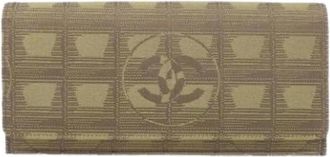 Chanel Pre-owned Wallets, female, Green, Size: ONE SIZE Pre-owned Vintage Long wallet (bi-fold)