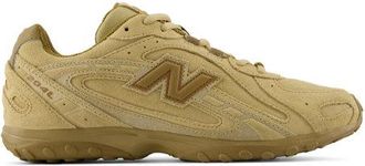 New Balance Unisex 204L en Marr&oacute;n, Cuero, Talla 38.5