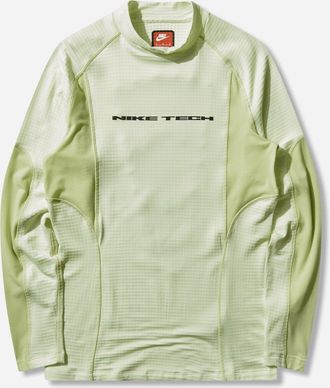 Nike Men s Tech Base Layer Longsleeve Top Volt Tint / Light Liquid Lime