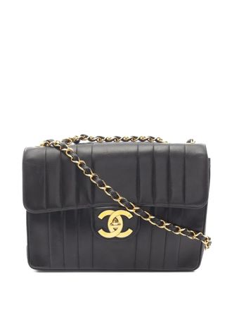 Chanel Borsa a spalla CC in pelle di agnello trapuntata con motivo verticale e battente 1994-1996 - Nero