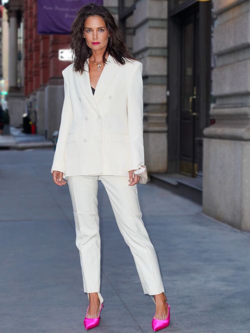 NEW YORK, NEW YORK - MARCH 02: Katie Holmes is seen on March 02, 2022 in New York City. (Photo by Gotham/GC Images)