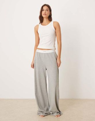 Calvin Klein Pantaloni grigi con fascia in vita con logo-Grigio
