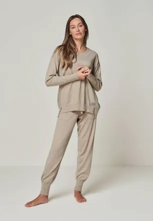 You Look Perfect LOUNGEWEAR SET - Pullover Bella & Pants Bella