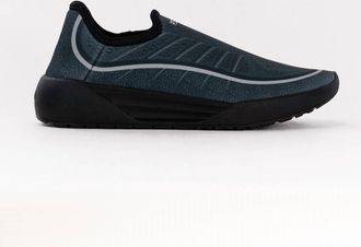 Psudo Mens Racer Sport Shoes In Black