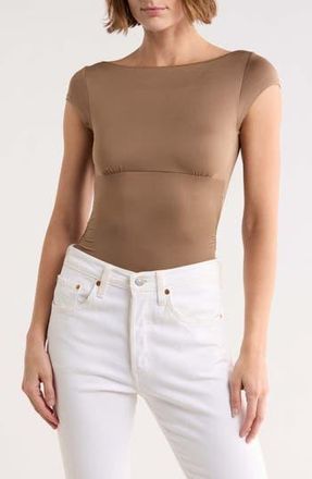 Blu Pepper Boat Neck Top in Deep Taupe at Nordstrom Rack, Size Medium