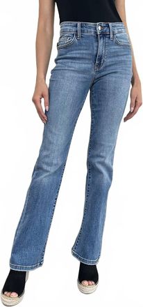 Judy Blue Mid Rise Waist Straight Jeans In Medium Wash