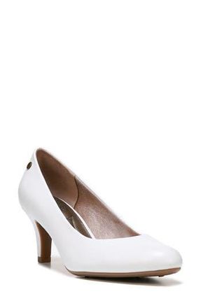 Life Stride Parigi Pump in White at Nordstrom Rack, Size 5.5