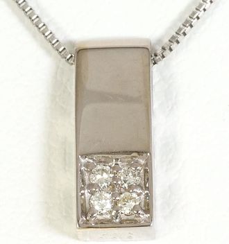 C&A Unbranded (18K) Necklace (Pre-Owned)