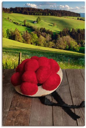 Artland Wandbild »Schwarzwälder Bollenhut auf Holztisch« Wiesen & Baumbilder 1 Stk. tlg. als Alubild, Outdoorbild, Leinwandbild in verschied. Grössen