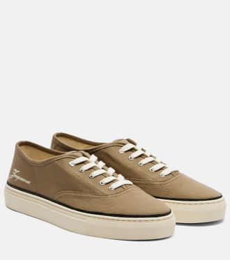 Jacquemus F&eacute;f&eacute; canvas sneakers