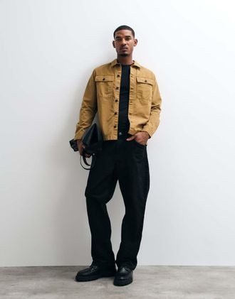 Barbour Arlo overshirt con abbottonatura frontale in marrone chiaro