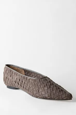 Huma Blanco Zelda Pointed-Toe Flat in Ash Woven Suede at Nordstrom, Size 39