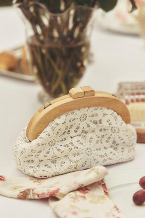 Olga Berg Bonnie Lace Clutch