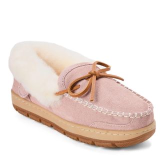 Dearfoams Fireside by Dearfoams Womens Gladstone Genuine Shearling Moccasin with Stitching