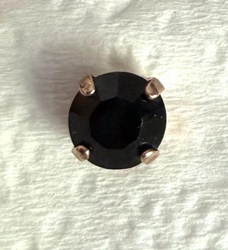 Mariana Womens Studs Earrings In Black
