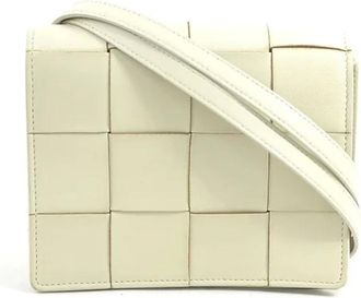 Bottega Veneta Pre-owned Cross Body Bags, female, Beige, Size: ONE SIZE Pre-owned Leather shoulder-bags