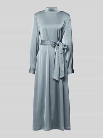 Gestuz Maxikleid mit Stehkragen Modell Harper in Hellgrau, Gr&ouml;&szlig;e 40