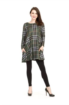 Papillon Plaid Swing Sweater Dress With Pockets In Green