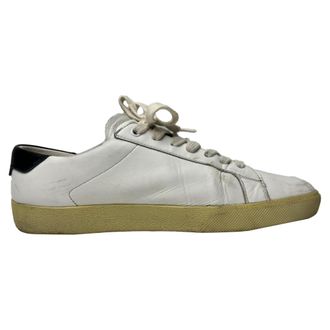Saint Laurent Saint Laurent Court Classic SL/06 Sneakers in Wit Kalfsleer