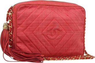 Chanel Vintage Diamond Cc Camera Chevron Canvas Red Canvas Handbag (Pre-Owned)