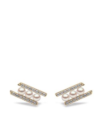 Yoko London 18kt yellow gold Sleek Akoya pearl and diamond earrings - women - 18kt Yellow Gold/Diamond/Pearl - One Size
