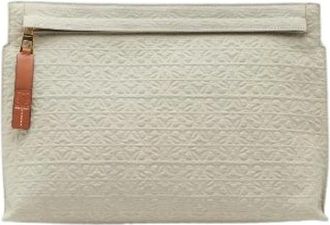 Loewe Pre-owned Clutches, female, Beige, Size: ONE SIZE Pre-owned Repeat Anagram T Pouch Canvas Leather Clutch Bag