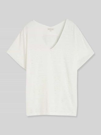 Tom Tailor Loose Fit T-Shirt mit Lochmuster in Offwhite, Gr&ouml;&szlig;e XXXL