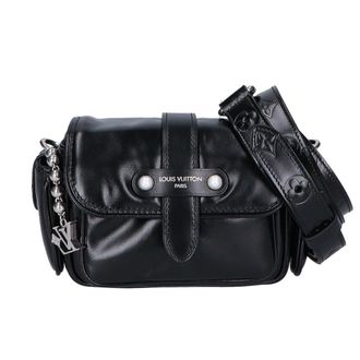 Louis Vuitton Black Leather Shoulder Bag (Pre-Owned)