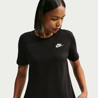 Nike Womens Nike Sportswear Club Essentials T-Shirt in Black | DX7902-010