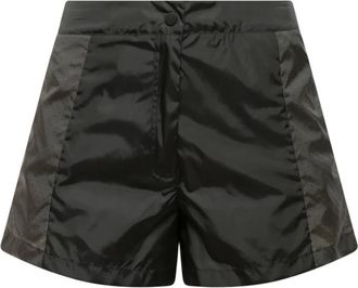 Moncler Short Shorts - Dames - Bermuda - Groen - XS - Korte Broeken