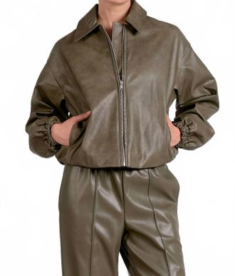 Elan Classic Bomber Leather Jacket In Pine Green