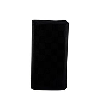 Louis Vuitton Black Leather (Pre-Owned)