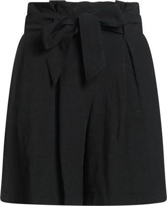 Kaos Shorts & Bermuda Shorts